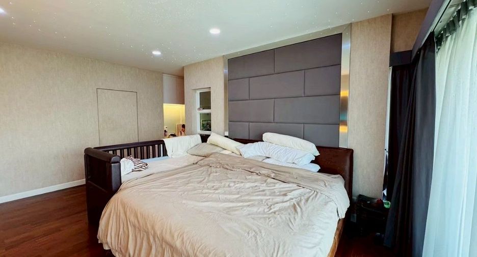 Casa en venta de 4 habitaciones en Mueang Nonthaburi, Nonthaburi