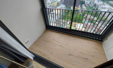 For sale 1 bed condo in Phra Khanong, Bangkok