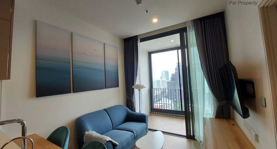 For sale 1 bed condo in Phra Khanong, Bangkok