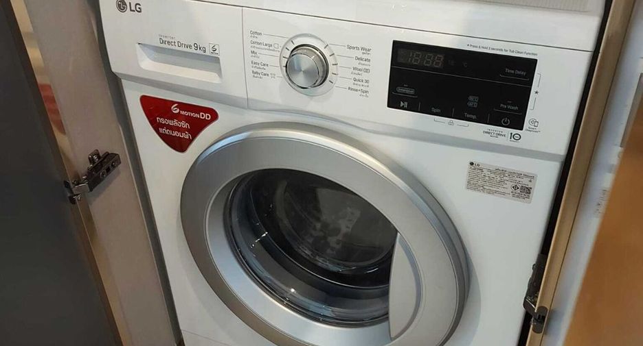 For sale 1 bed condo in Phra Khanong, Bangkok