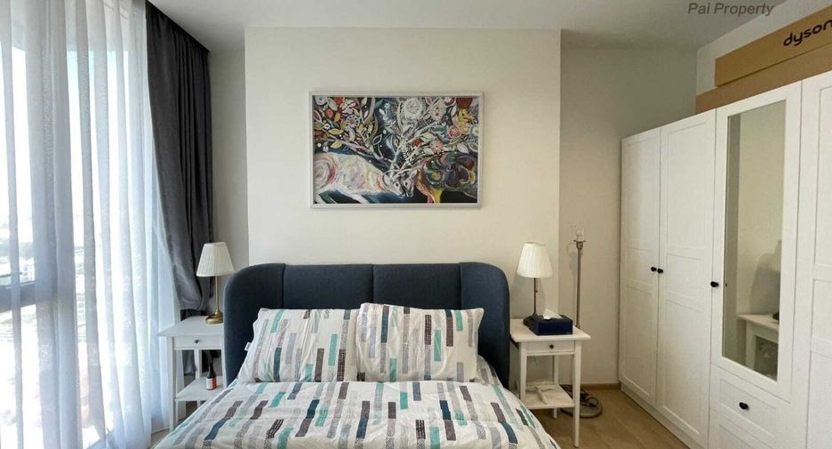 For sale 1 bed condo in Phra Khanong, Bangkok