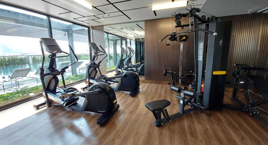 For sale 1 bed condo in Phra Khanong, Bangkok