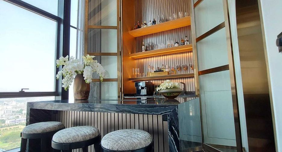 For sale 1 bed condo in Phra Khanong, Bangkok