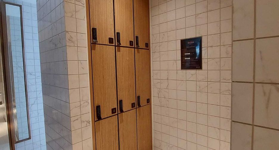 For sale 1 bed condo in Phra Khanong, Bangkok