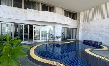 À vendre 3 chambres condo à Khlong Toei, Bangkok