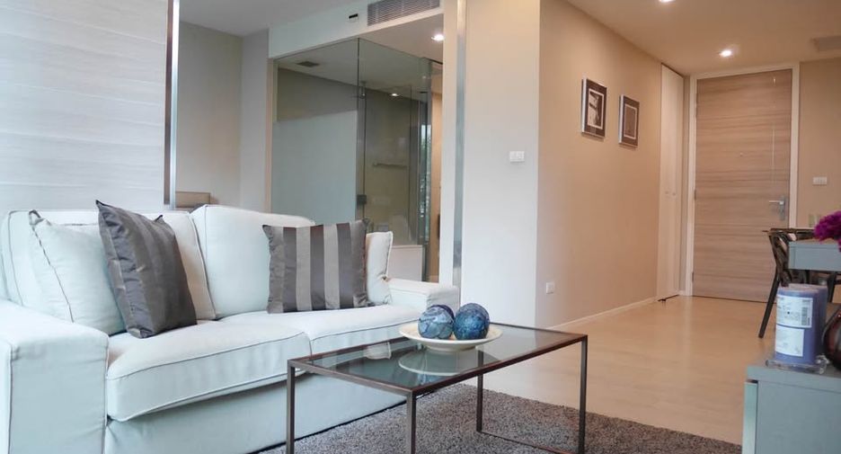 For rent 1 bed condo in Watthana, Bangkok