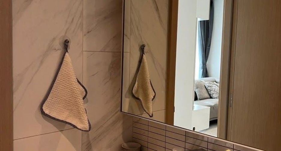 For sale 2 bedrooms condo in Watthana, Bangkok