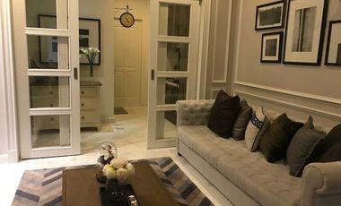For sale 4 bedrooms townhouse in Watthana, Bangkok