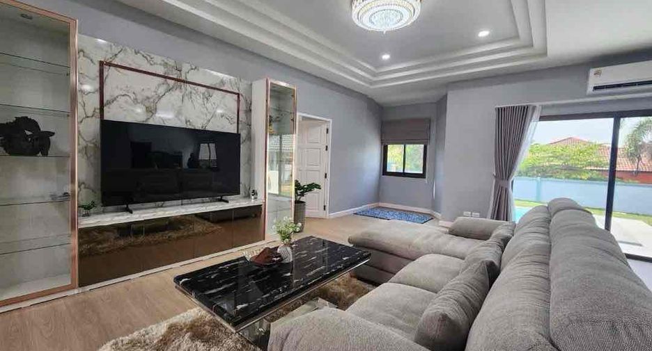 Villa en venta de 3 habitaciones en Sattahip, Chonburi
