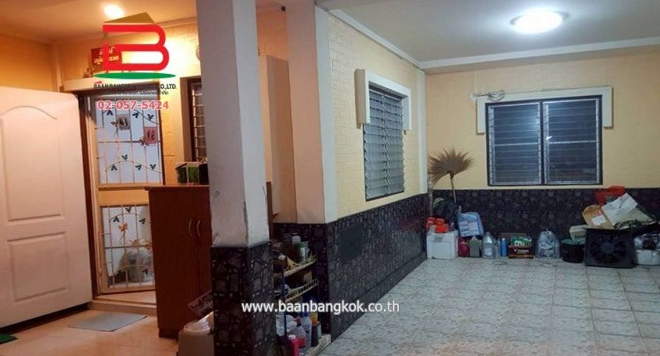 À vendre 3 chambres maison à Bang Kruai, Nonthaburi