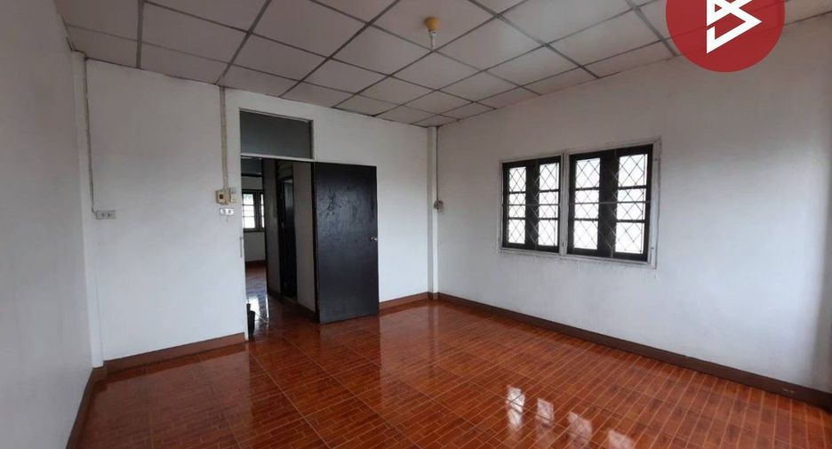 À vendre studio maison de ville à Min Buri, Bangkok