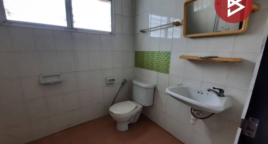 À vendre studio maison de ville à Min Buri, Bangkok
