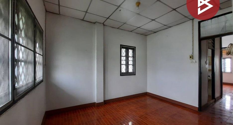 À vendre studio maison de ville à Min Buri, Bangkok
