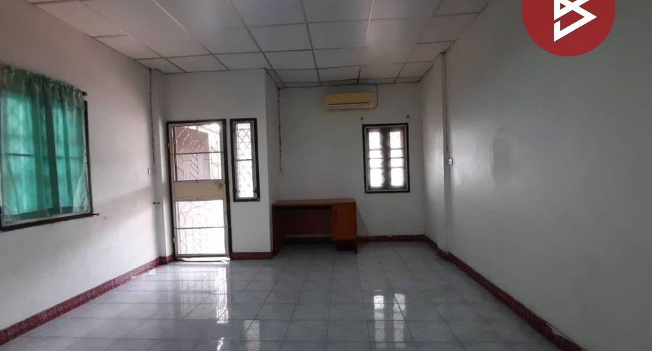 À vendre studio maison de ville à Min Buri, Bangkok