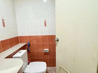 Casa adosada en alquiler de 2 habitaciones en Si Racha, Chonburi