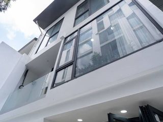 For sale 4 bedrooms house in Watthana, Bangkok