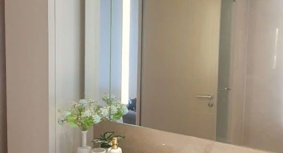 Condo en alquiler de 2 habitaciones en Khlong San, Bangkok
