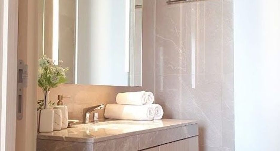 Condo en alquiler de 2 habitaciones en Khlong San, Bangkok