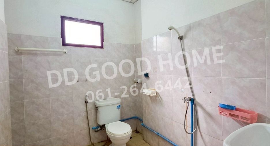 Casa en venta de 3 habitaciones en Ban Chang, Rayong