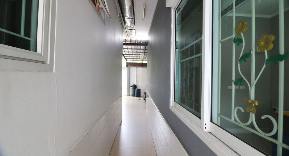 À vendre 4 chambres maison à Mueang Khon Kaen, Khon Kaen