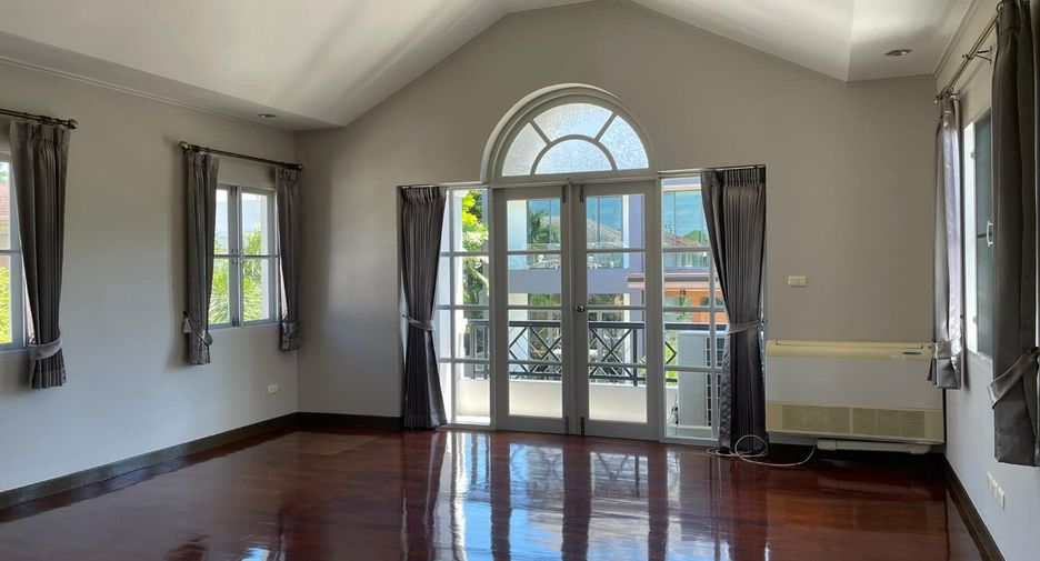 Haus zum Kauf mit 4 Zimmer in Bang Khun Thian, Bangkok