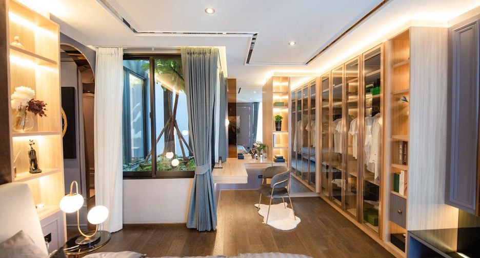 For sale 4 bedrooms house in Prawet, Bangkok