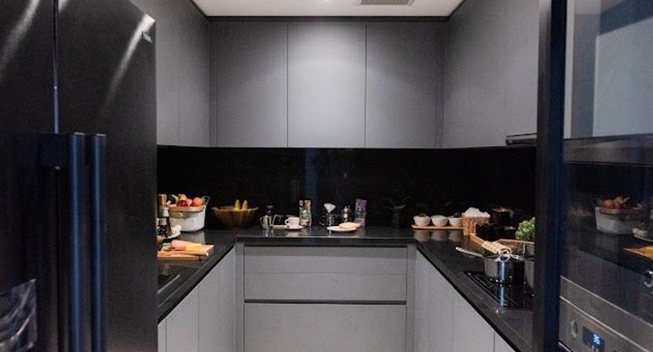 For sale 4 bedrooms house in Prawet, Bangkok