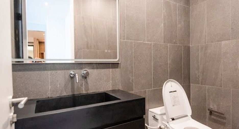 For sale 4 bedrooms house in Prawet, Bangkok