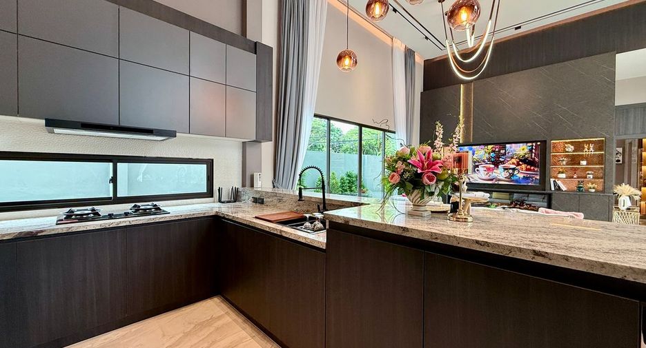 Villa en venta de 3 habitaciones en Bang Lamung, Chonburi