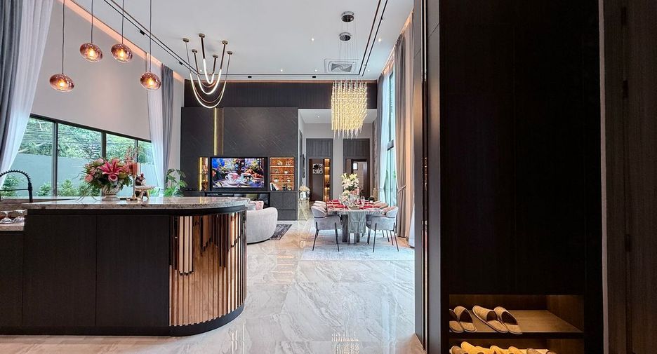 Villa en venta de 3 habitaciones en Bang Lamung, Chonburi