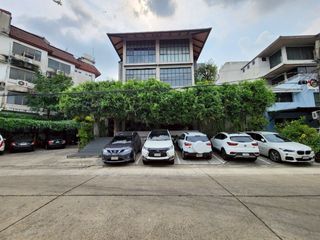 Büro zum Kauf in Wang Thonglang, Bangkok