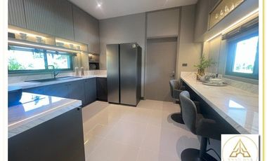 Продажа 5 спальни дом в Mueang Nonthaburi, Нонтабури