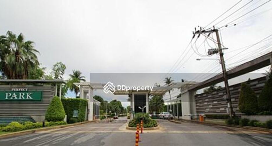 À vendre 3 chambres maison à Bang Kruai, Nonthaburi