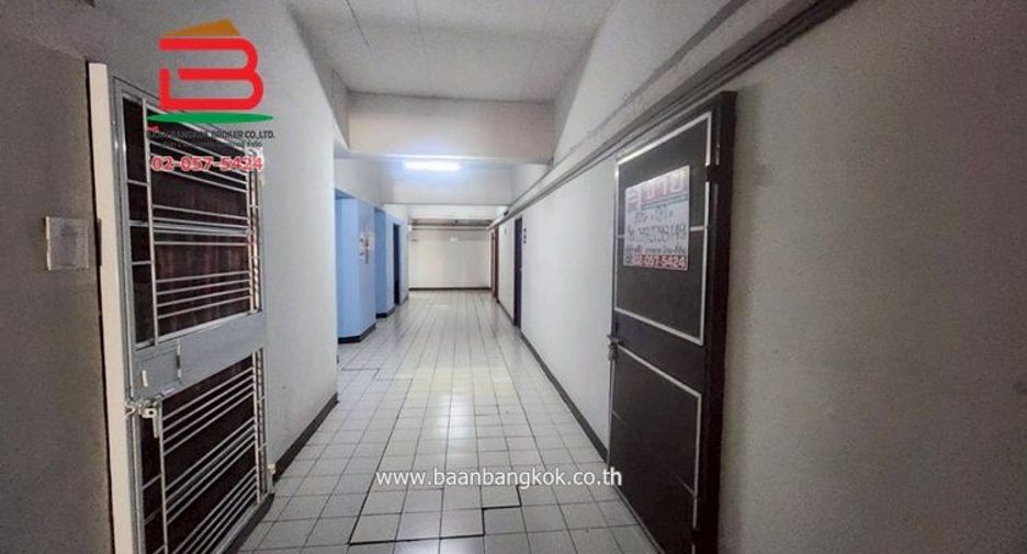 Wohnung zum Kauf mit 1 Zimmer in Bang Kapi, Bangkok