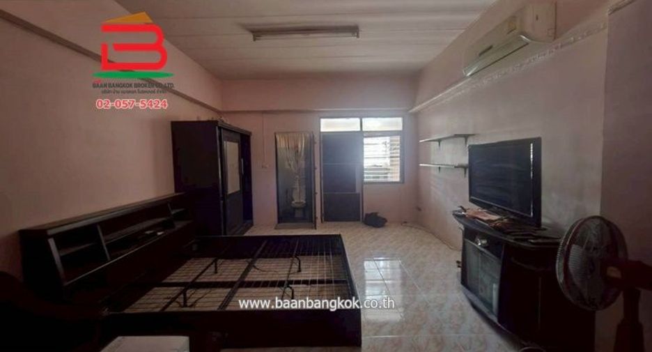 Wohnung zum Kauf mit 1 Zimmer in Bang Kapi, Bangkok