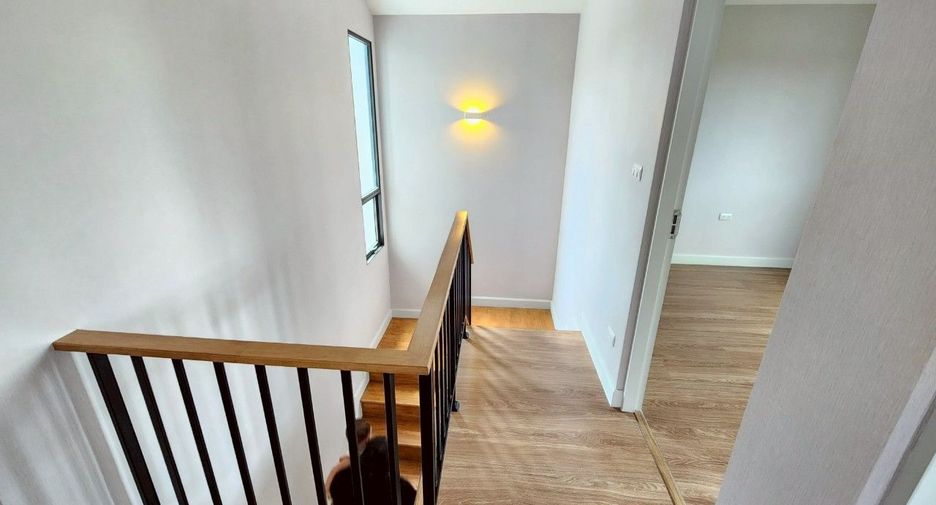 Haus zum Kauf mit 3 Zimmer in Bang Yai, Nonthaburi