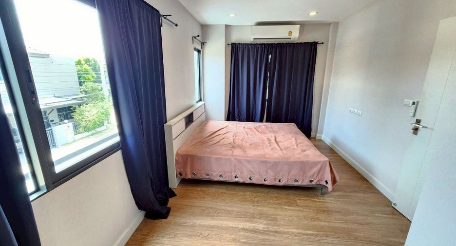 Haus zum Kauf mit 3 Zimmer in Bang Yai, Nonthaburi