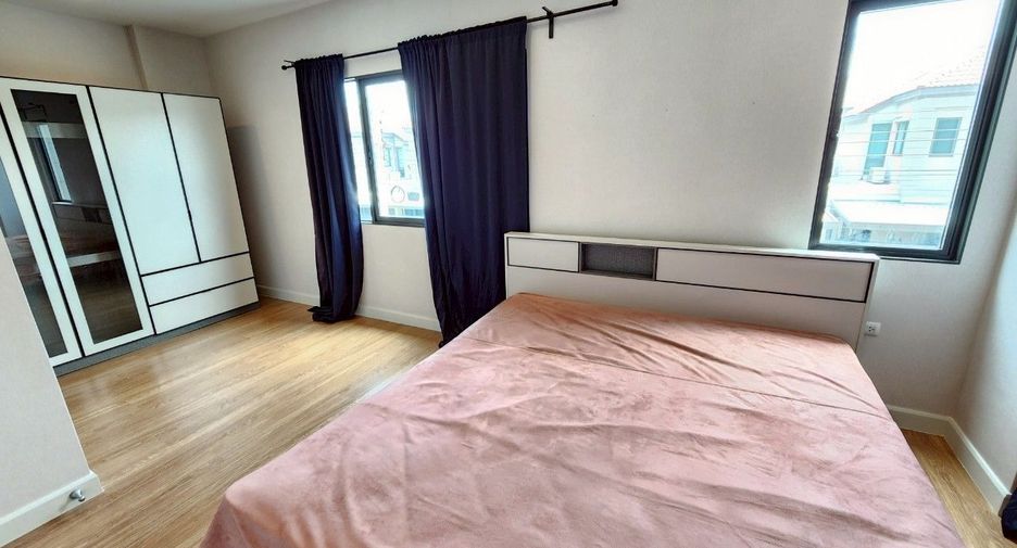 Haus zum Kauf mit 3 Zimmer in Bang Yai, Nonthaburi