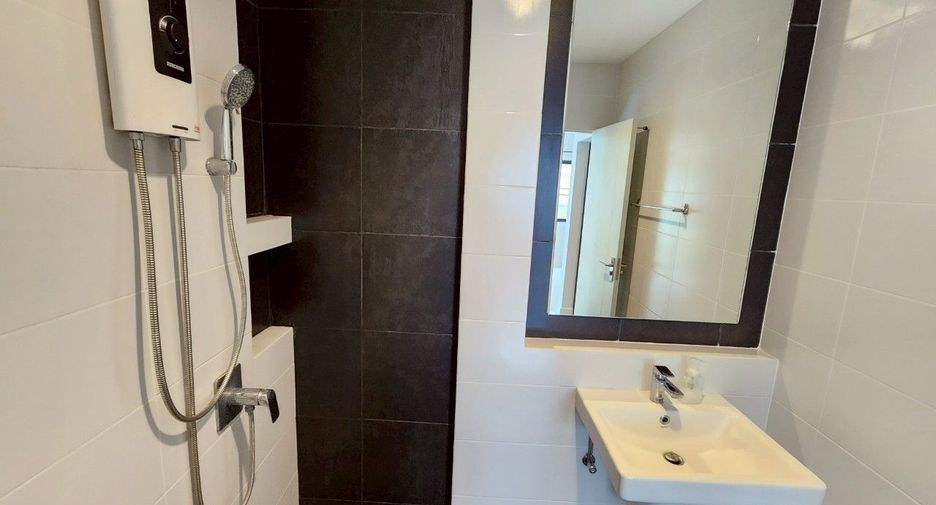 Haus zum Kauf mit 3 Zimmer in Bang Yai, Nonthaburi