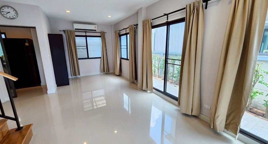 Haus zum Kauf mit 3 Zimmer in Bang Yai, Nonthaburi