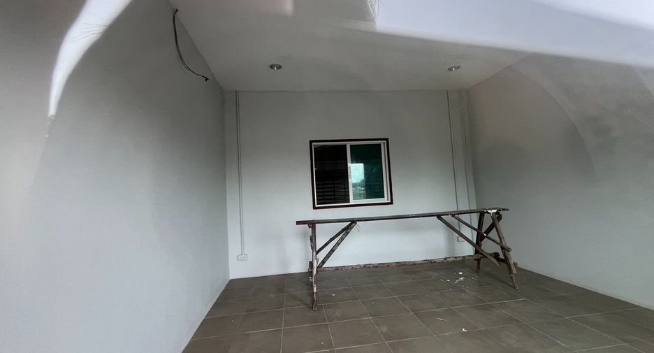 出租 1 卧室 仓库 在 Mueang Pathum Thani, Pathum Thani