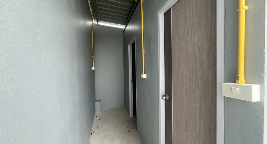 出租 1 卧室 仓库 在 Mueang Pathum Thani, Pathum Thani
