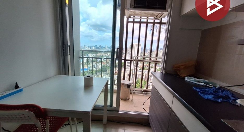À vendre 1 chambre condo à Bang Sue, Bangkok