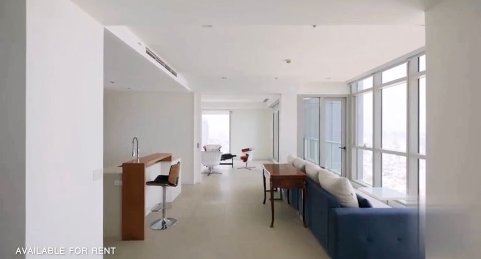 For rent and for sale 3 bedrooms condo in Sathon, Bangkok