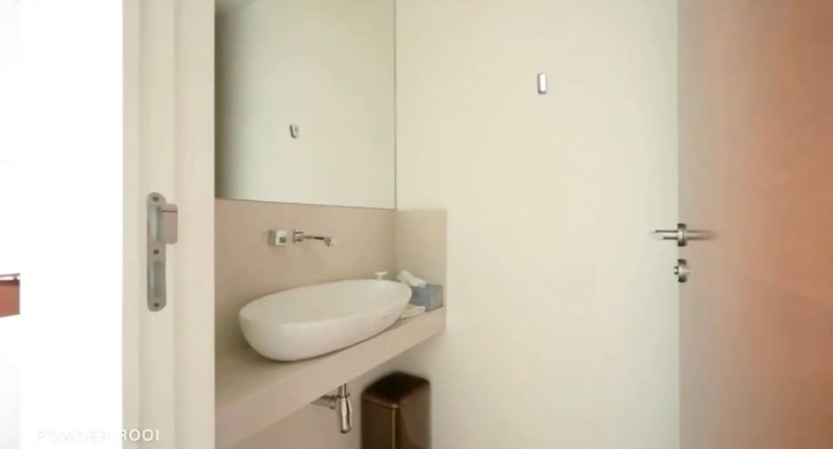 For rent and for sale 3 bedrooms condo in Sathon, Bangkok