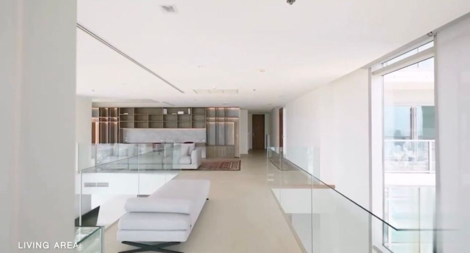 For rent and for sale 3 bedrooms condo in Sathon, Bangkok