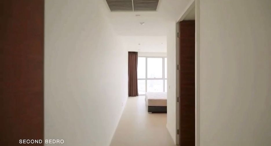 For rent and for sale 3 bedrooms condo in Sathon, Bangkok