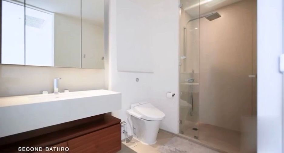 For rent and for sale 3 bedrooms condo in Sathon, Bangkok