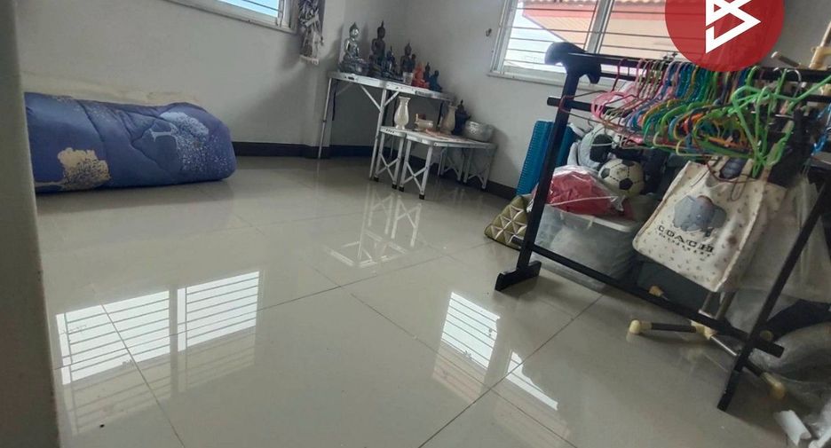 Casa en venta de 3 habitaciones en Mueang Samut Prakan, Samut Prakan