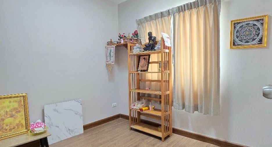 For sale studio townhouse in Bang Phli, Samut Prakan